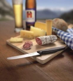 Victorinox Swiss Classic Tafelmessenset - 11cm - 3-delig - Zwart - Gekarteld - RVS En Kunststof -Huishoudelijk Serviesgoed 1075x1200 3