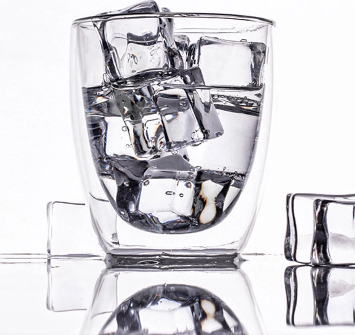 Dubbelwandige Koffieglazen - Cappuccino Glazen - Dubbelwandige Theeglazen - 300ML - 4x - Gratis Lepels 11 Dubbelwandige Koffieglazen - Cappuccino Glazen - Dubbelwandige Theeglazen - 300ML - 4x - Gratis Lepels - Afbeelding 11