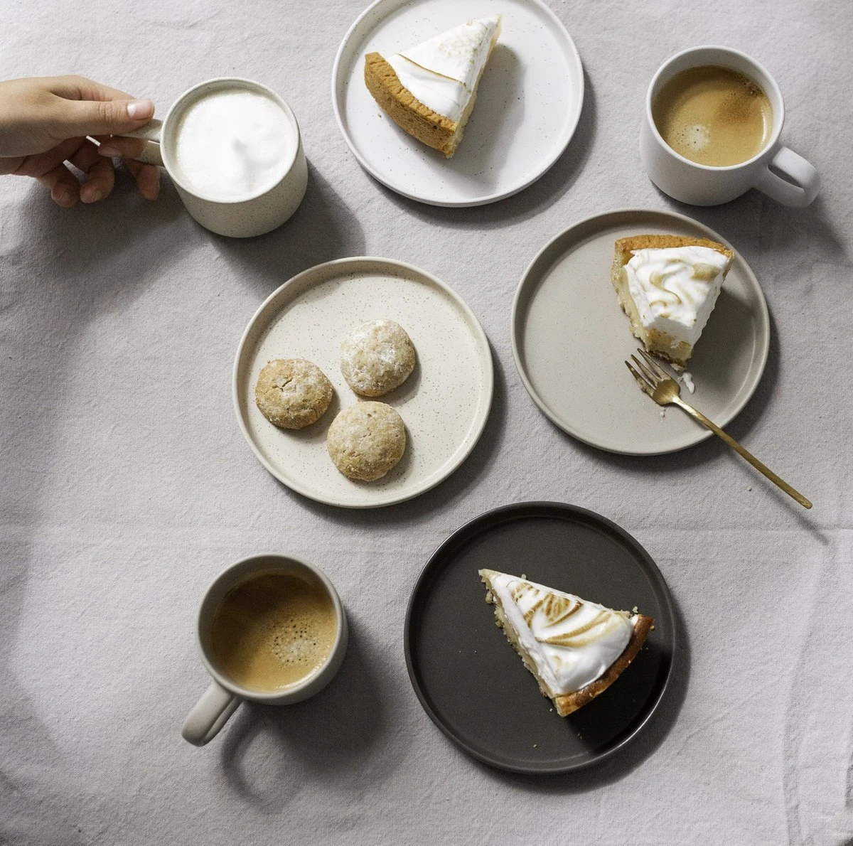 Gebaksbordjes - Taart Bordjes - 4 Stuks - Vaatwasser Bestendig - Keramiek - Wit - Beige - Bruin - Naturel 4 Gebaksbordjes - Taart Bordjes - 4 Stuks - Vaatwasser Bestendig - Keramiek - Wit - Beige - Bruin - Naturel - Afbeelding 4