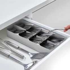 Joseph Joseph Bestekbak - 5-vaks - Sorteervakken -Huishoudelijk Serviesgoed 1200x1194 2