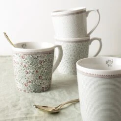 Laura Ashley Giftset 4 Minimokken Assorti 22 Cl. 6 Laura Ashley Giftset 4 Minimokken Assorti 22 Cl. -Huishoudelijk Serviesgoed 1200x1200 1090