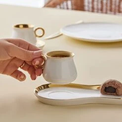 Karaca -Delon- Set Van 2 Koffiekopset-voor Twee Personen-Turkse Koffie-espresso-wit-gold-porselein- 6 Karaca -Delon- Set Van 2 Koffiekopset-voor Twee Personen-Turkse Koffie-espresso-wit-gold-porselein- -Huishoudelijk Serviesgoed 1200x1200 1140