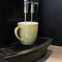 Orange85 Koffiekopjes Gekleurd - Set Van 6 - Koffiemokken - Streep - 200 Ml - Reliëf - Aardewerk - Met Oor - Theemokken 10 Orange85 Koffiekopjes Gekleurd - Set Van 6 - Koffiemokken - Streep - 200 Ml - Reliëf - Aardewerk - Met Oor - Theemokken -Huishoudelijk Serviesgoed 1200x1200 1219