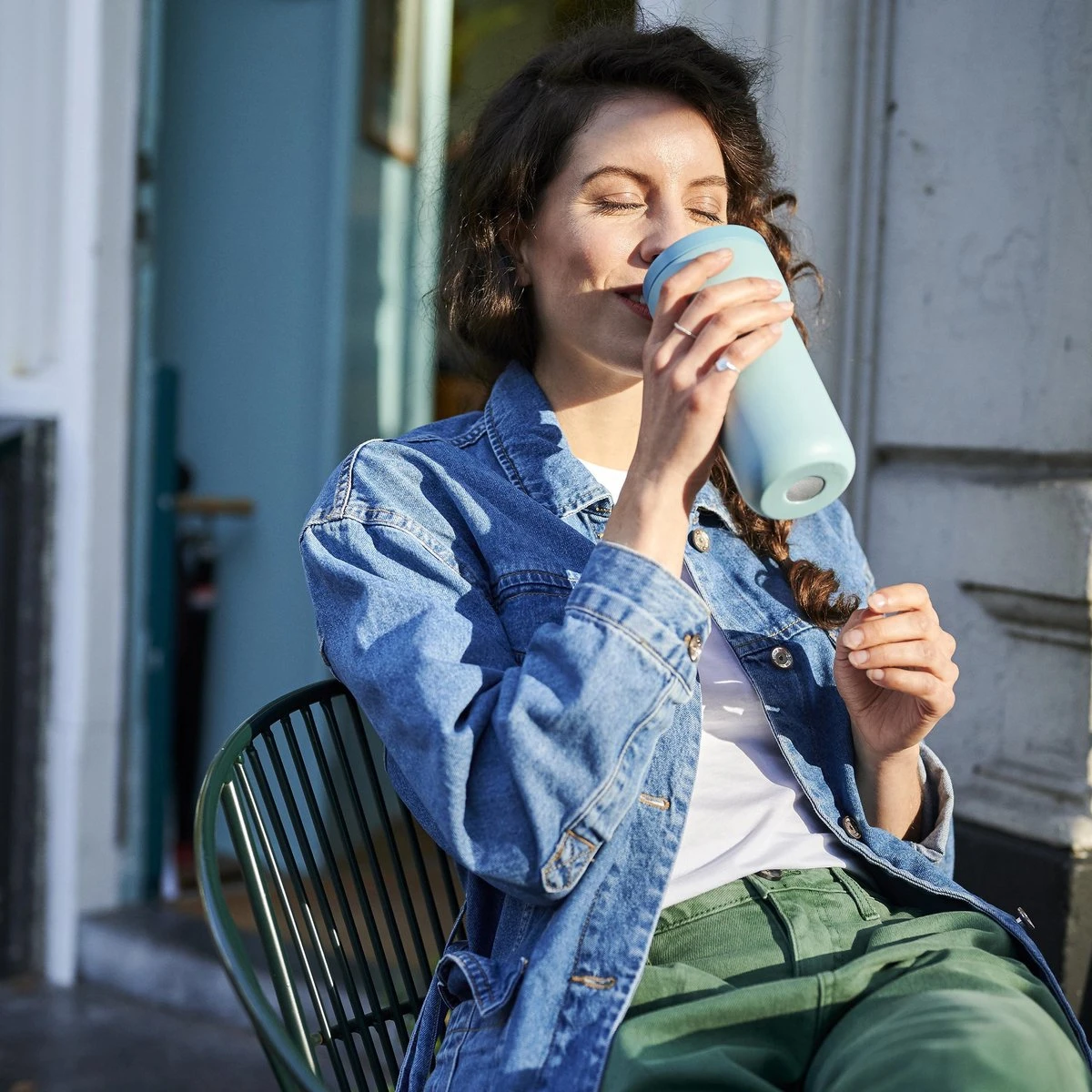 Mepal Isoleerbeker Ellipse 375 Ml – Houdt Je Drankje 4 Uur Warm En 8 Uur Koud – Nordic Pink – Koffiebeker To Go – Lekdicht – Thermosbeker 4 Mepal Isoleerbeker Ellipse 375 Ml – Houdt Je Drankje 4 Uur Warm En 8 Uur Koud – Nordic Pink – Koffiebeker To Go – Lekdicht – Thermosbeker - Afbeelding 4