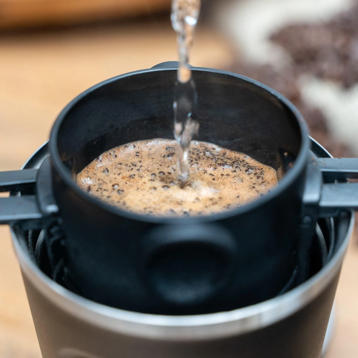 JOR Products® Thermobeker - Koffiezetapparaat - Koffiebonen - Thee - Koffiemachine - Thermoskan - Espressomachine - Reizen - Camping - Koffiefilterhouder 8 JOR Products® Thermobeker - Koffiezetapparaat - Koffiebonen - Thee - Koffiemachine - Thermoskan - Espressomachine - Reizen - Camping - Koffiefilterhouder - Afbeelding 8