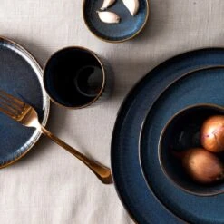 Dutch Rose Sapphire - Dutch Rose Sapphire Bord 28 Blauw -Huishoudelijk Serviesgoed 1200x1200 1525