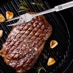 Vleesvork 32,5 Cm Van RVS - Keukengerei - Kookgerei - Tweetandige Vork -Huishoudelijk Serviesgoed 1200x1200 417