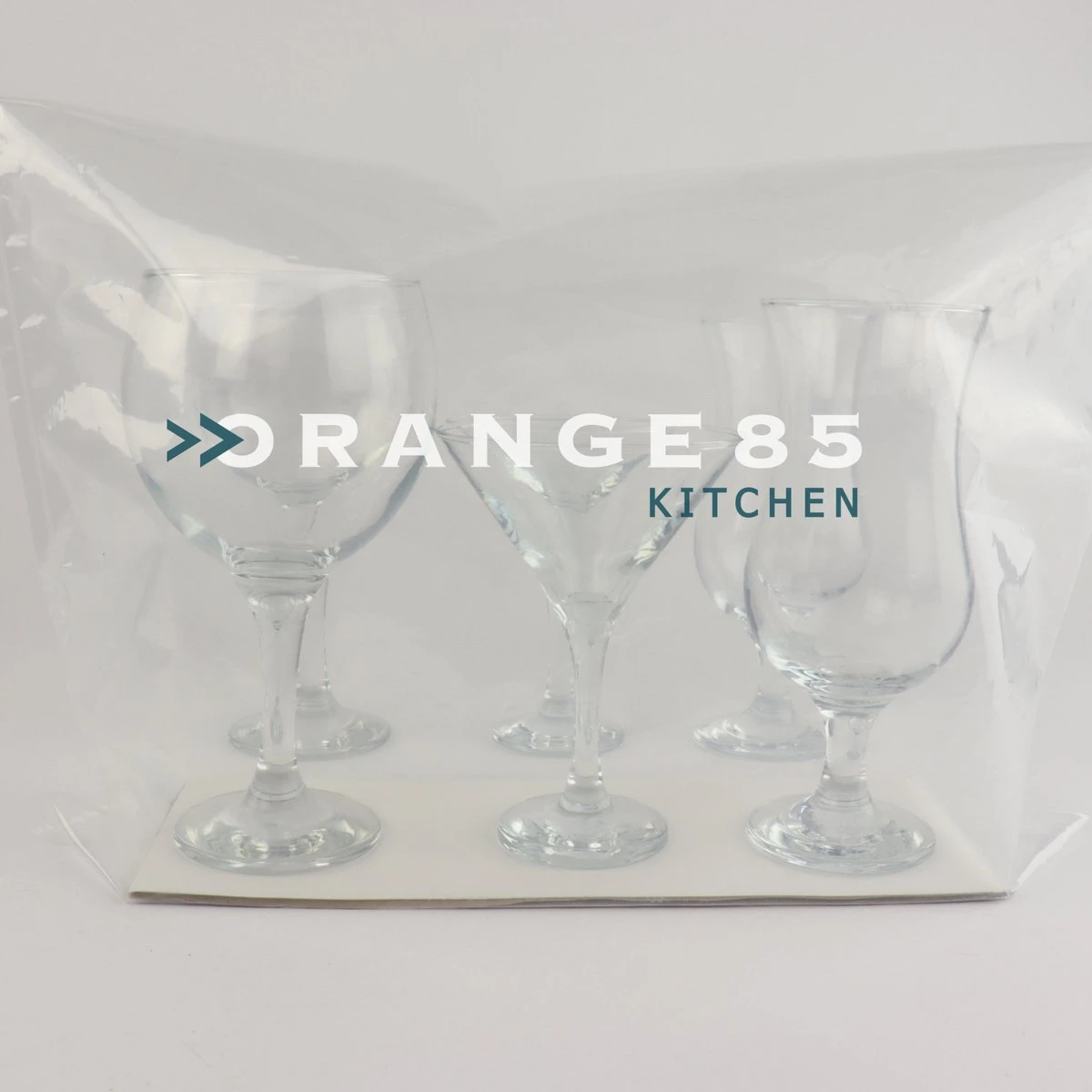 Orange85 Cocktail Glazen - Gin - Martini - Pina Colada - Set Van 6 5 Orange85 Cocktail Glazen - Gin - Martini - Pina Colada - Set Van 6 - Afbeelding 5
