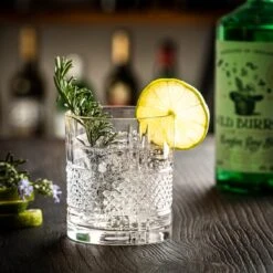 Kristal Superior Whiskey Glazen Set In Luxe Geschenkdoos By GDLF® - Whiskey Set - Hoogwaardig 100% Lood-Vrij Kristal - Made In Europa - Luxe Waterglazen - Gin Tonic Glazen - Cocktailglazen - Likeurglazen - Whisky Glazen - Cadeau Voor Man & Vrouw -Huishoudelijk Serviesgoed 1200x1200 809