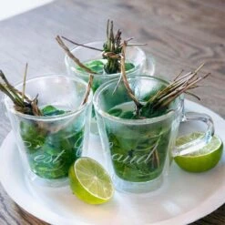 Riviera Maison Dubbelwandig Theeglas, Koffieglas Met Tekst - C'est Chaud Mug - Transparant - Glas 270 Ml - 1 Stuk -Huishoudelijk Serviesgoed 1200x1200 912