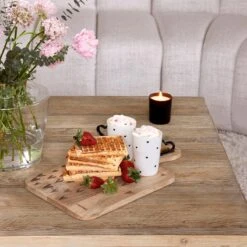 Riviera Maison Mok, Drinkmok, Theemok Met Hartjes Oor - RM Love Mug - Wit - Porselein - 300 ML - 1 Stuk -Huishoudelijk Serviesgoed 1200x1200 928