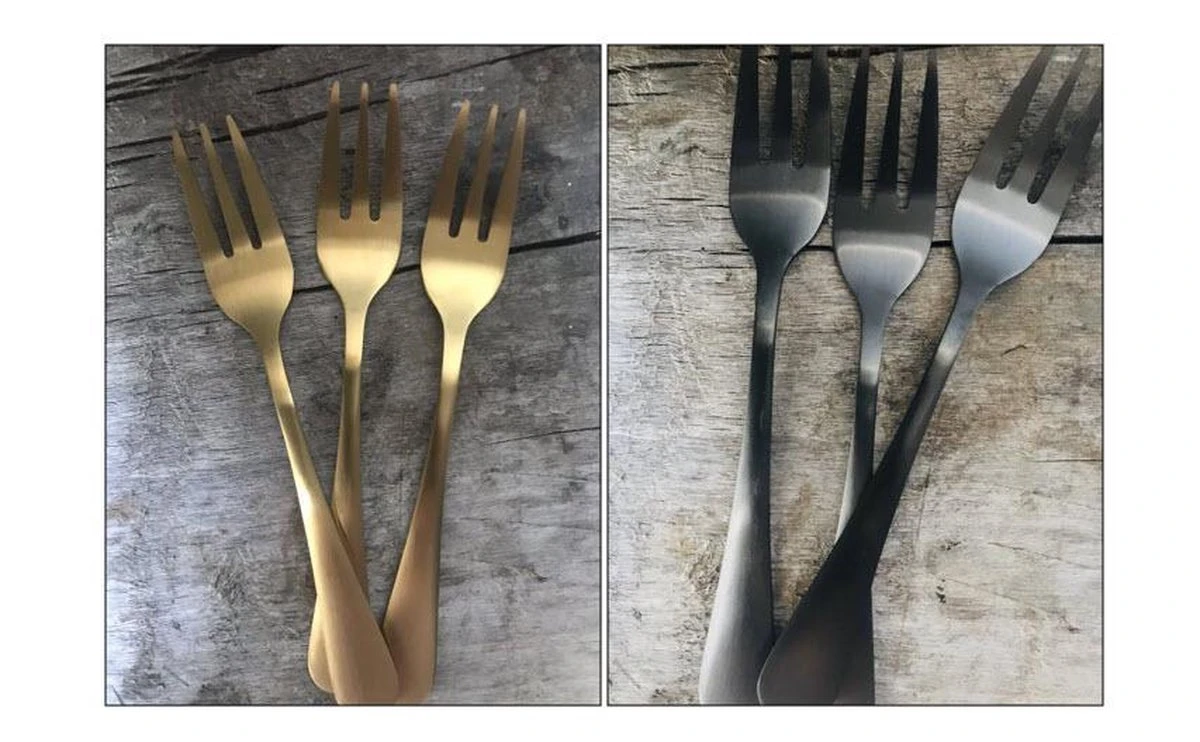 Merkloos 12 Gebak -en Taartvorkjes - Vorkjes - Gebak - Taart - Zwart - Goud 2 Merkloos 12 Gebak -en Taartvorkjes - Vorkjes - Gebak - Taart - Zwart - Goud - Afbeelding 2