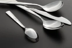 Swiss Pro+ Bestekset In Koffer-72 Delig-12 Persoons-Zwitsers Kwaliteit-Complete Set-100% Roestvrijstaal-Modern -Huishoudelijk Serviesgoed 1200x799 1