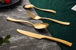 Bestekset - Bestek Goud -24 Delig-Zwitsers Kwaliteit-Complete Set-100% Roestvrijstaal-Gold 24k-Goud 24K 14 Bestekset - Bestek Goud -24 Delig-Zwitsers Kwaliteit-Complete Set-100% Roestvrijstaal-Gold 24k-Goud 24K -Huishoudelijk Serviesgoed 1200x799 30