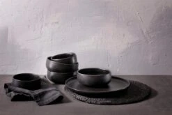 Maastricht Porselein Serviesset Universe Porselein 6-persoons 24-delig Zwart -Huishoudelijk Serviesgoed 1200x800 193