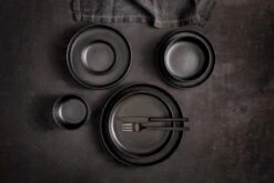 Maastricht Porselein Serviesset Universe Porselein 6-persoons 24-delig Zwart -Huishoudelijk Serviesgoed 1200x800 194