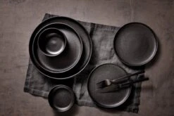 Maastricht Porselein Serviesset Universe Porselein 6-persoons 24-delig Zwart -Huishoudelijk Serviesgoed 1200x800 196