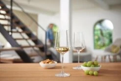 Leonardo Witte Wijnglas Puccini - 400 Ml - Set 6 Stuks 23 Leonardo Witte Wijnglas Puccini - 400 Ml - Set 6 Stuks -Huishoudelijk Serviesgoed 1200x800 39