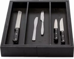 Merkloos Decopatent® Uitschuifbaar Bestekbak - Besteklade - 3 Vaks -> Uitschuifbaar Naar 5 Vakken - Bestekbakken Organizer - Bamboe - Zwart -Huishoudelijk Serviesgoed 1200x963 2