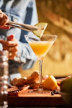 Royal Leerdam Cocktailglas - 26cl - 18cm - 4 Stuks 28 Royal Leerdam Cocktailglas - 26cl - 18cm - 4 Stuks -Huishoudelijk Serviesgoed 800x1200 24