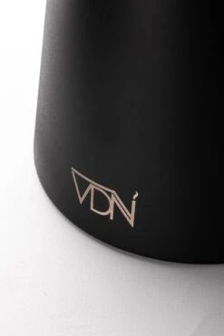 VDN RVS Theepot Dubbelwandig Met Filter - Zwarte Theekan 1 Liter - 902 -Huishoudelijk Serviesgoed 800x1200 72