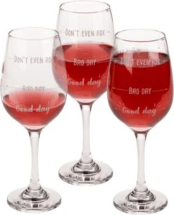 Out Of The Blue Grappig Wijnglas Met Tekst - Wijncadeau Voor Vrouwen - Cadeau Sinterklaas Kerst Verjaardag - Wijnglas Met Wijnhumor En Print: Good Day, Bad Day, Don’t Even Ask -Huishoudelijk Serviesgoed 970x1200